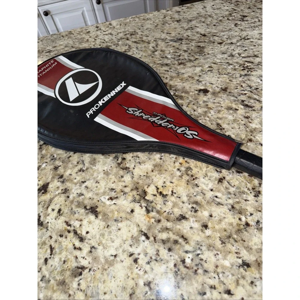 ProKennex power shredder OS ultralight graphite titanium‎ racket W/cover 5034